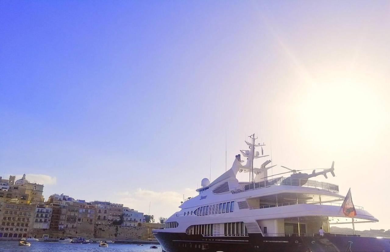 Modern Apt Kalkara Seafront! ภายนอก รูปภาพ