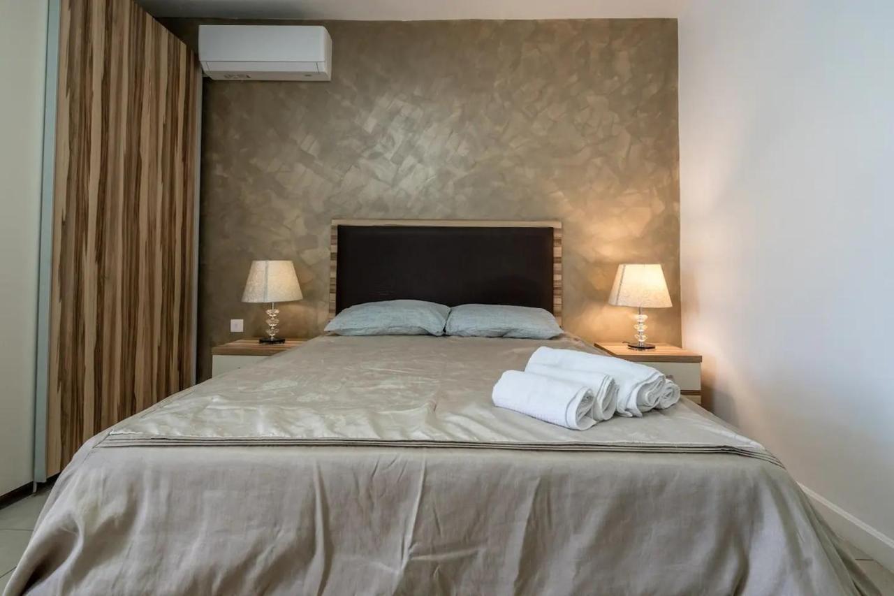 Modern Apt Kalkara Seafront! ภายนอก รูปภาพ